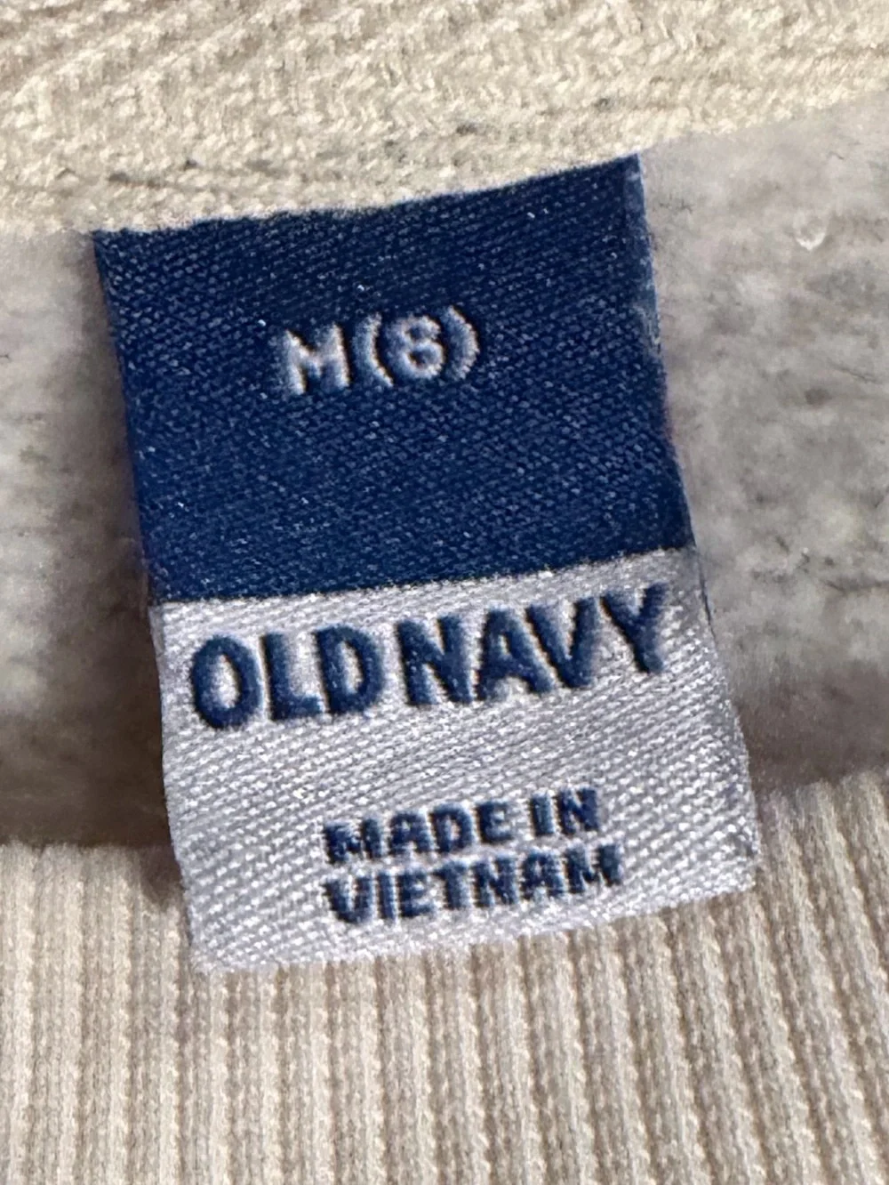 Kids old navy sweater size m